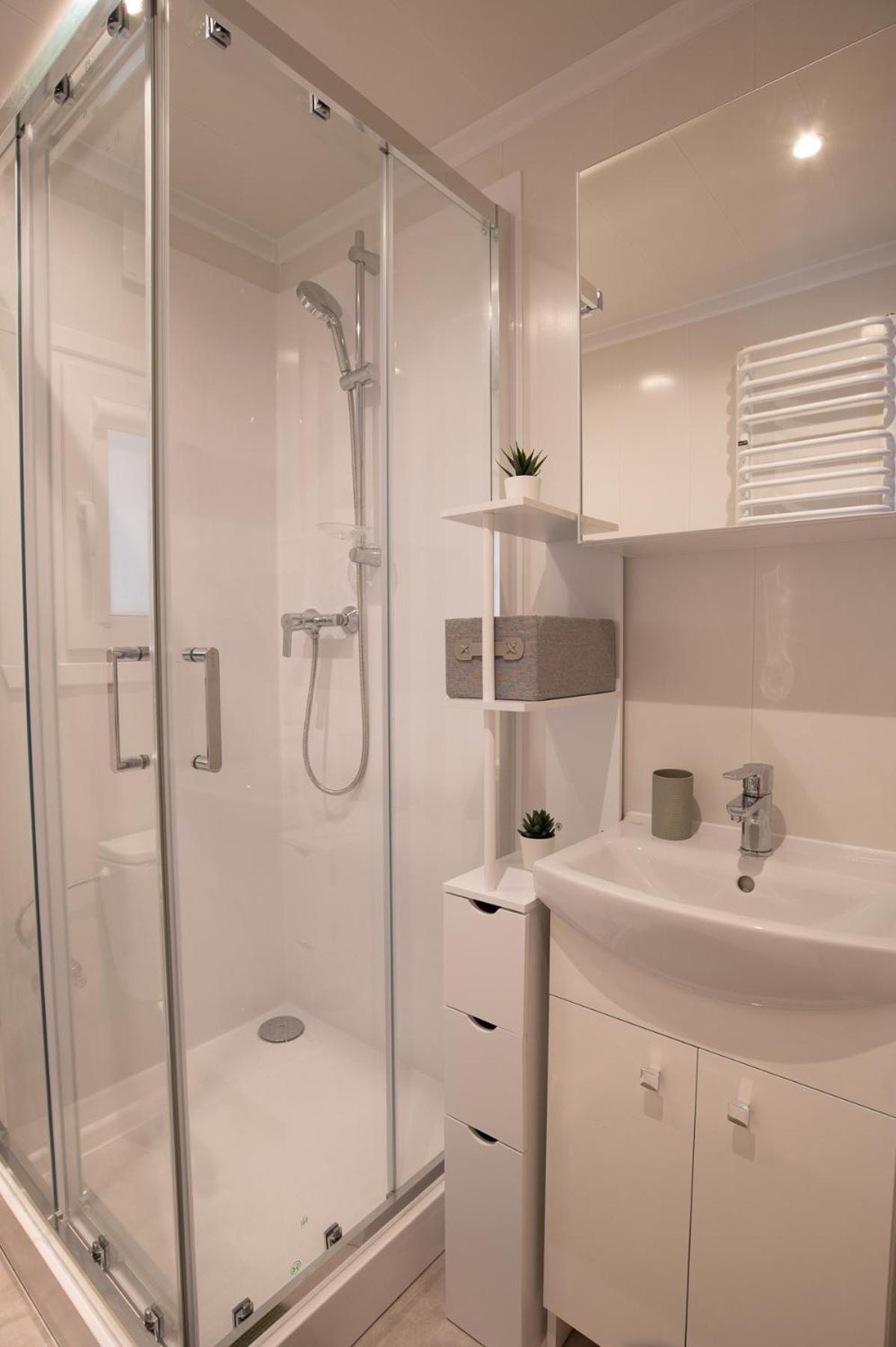 Apartman Andrea Cervena Voda Luaran gambar