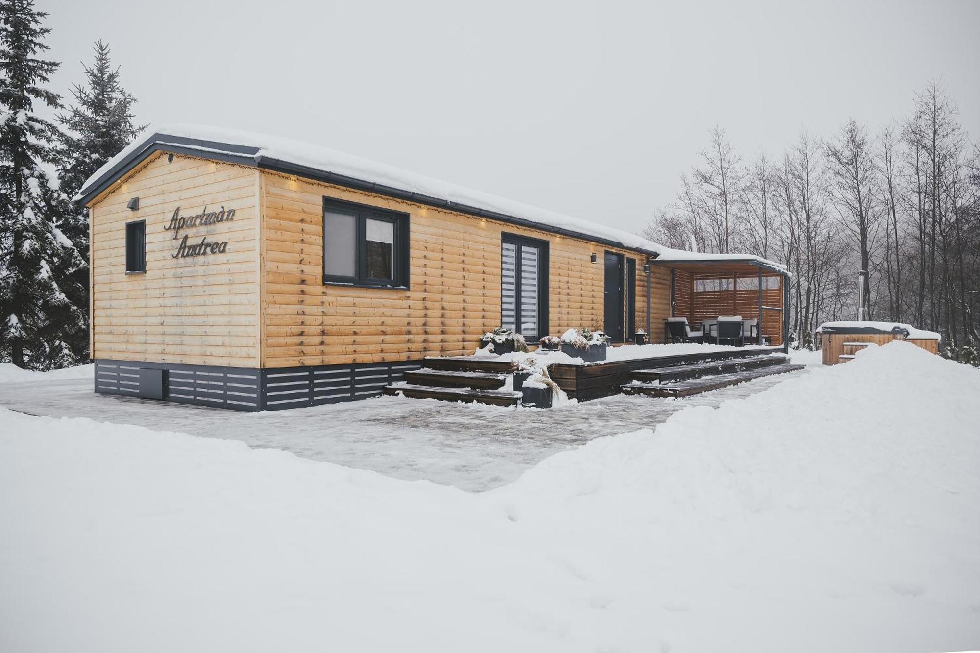 Apartman Andrea Cervena Voda Luaran gambar