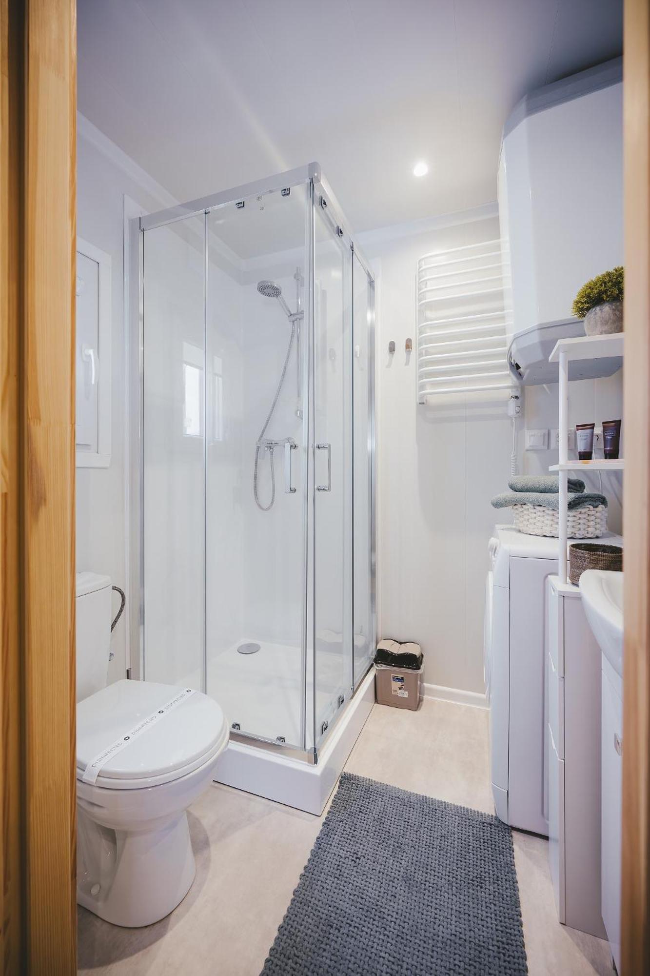 Apartman Andrea Cervena Voda Luaran gambar